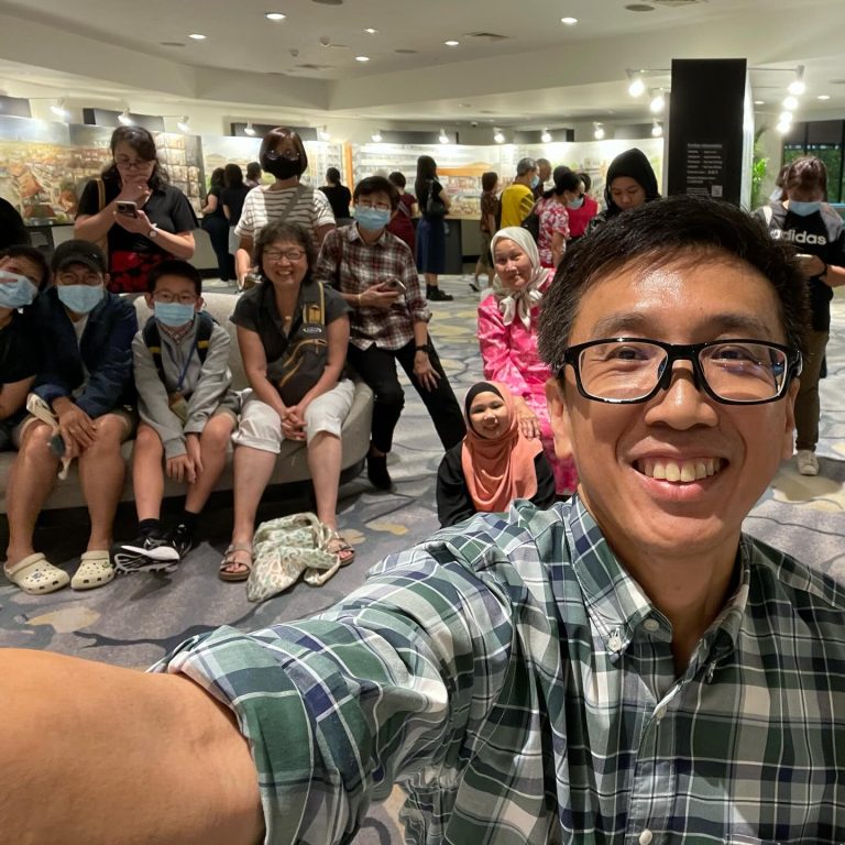 Unveiling Everyday Heroes: A Tribute to the Unsung Stars Behind the Scenes of Our Exhibition